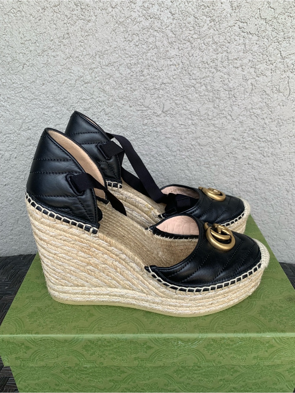 Gucci black  Espadrille Wedge Sandals size 39/9 double G